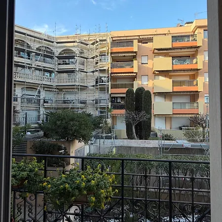 Victoria Palace T2 De 50m2 Lejlighed