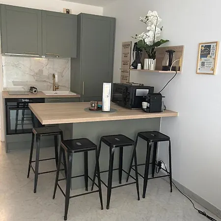 Lejlighed Victoria Palace T2 De 50m2 *
