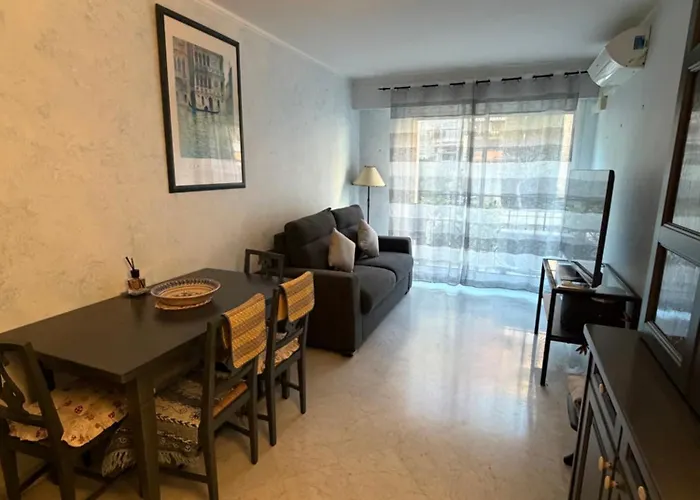 Appartamento Victoria Palace T2 De 50m2 *