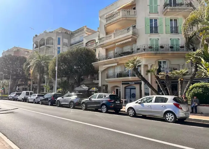 Victoria Palace T2 De 50m2 דירה