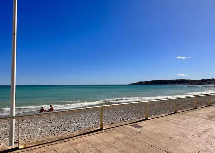 Victoria Palace T2 De 50m2 * Mentone